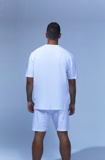 Short sleeve suit